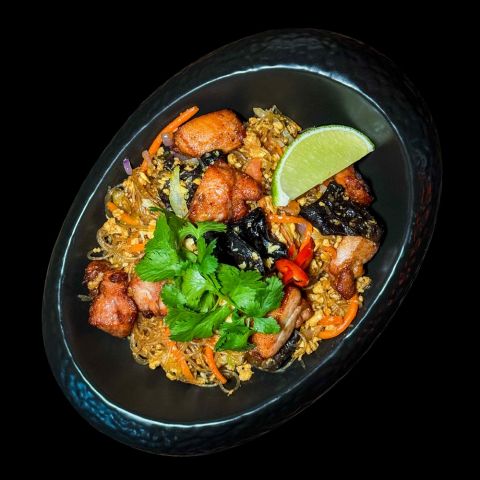 Скляна локшина з куркою (330/15г)