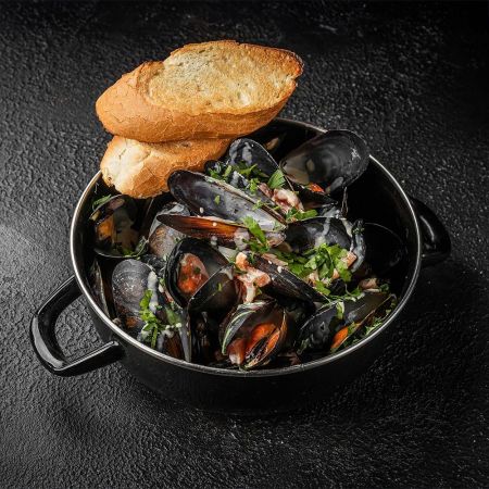 Мидии в сливочном соусе (630г)